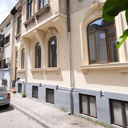 2Br Blue Cloud In The Centre Apartman Bukarest Kültér fotó