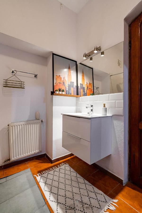 2Br Blue Cloud In The Centre Apartman Bukarest Kültér fotó